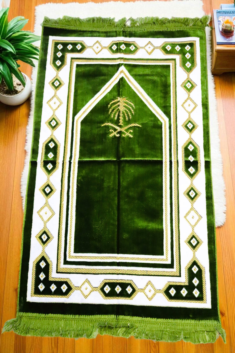 Prayer Mat ( Made in Turkey ) | Medium Size (110 x 70cms)